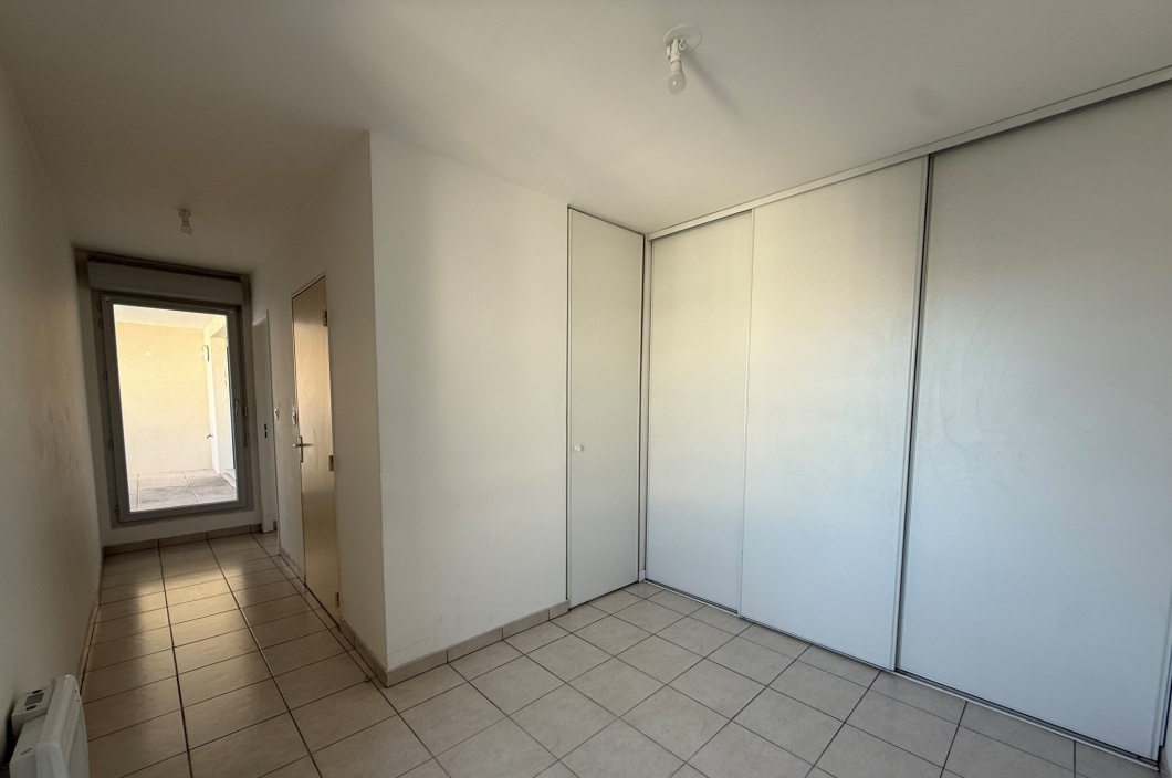 1 Chambre Chambres, 2 Chambres Chambres,Appartement,Location,391