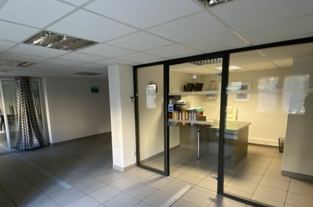6 Chambres Chambres,Appartement,Vente,226
