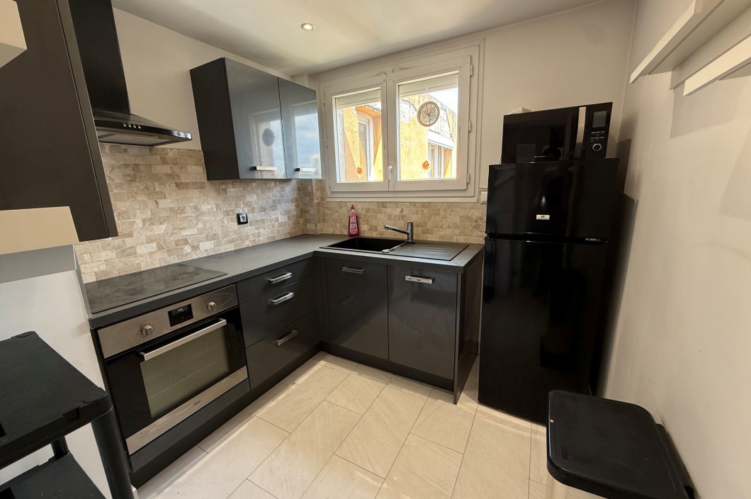 1 Chambre Chambres,Studio,Location,417