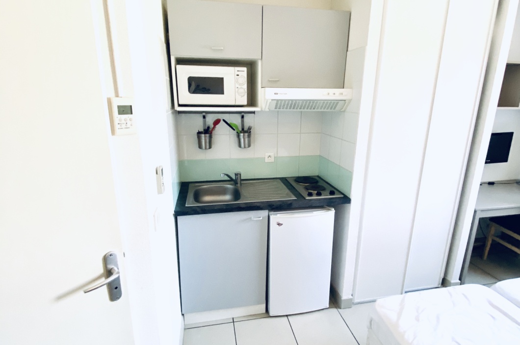 1 Chambre Chambres,Studio,Location,94