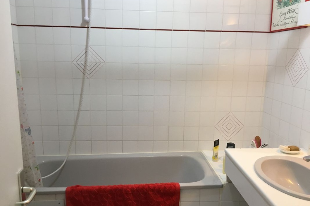 4 Chambres Chambres, 5 Chambres Chambres,1 Salle de bainsSalle de bain,Appartement,Location,471