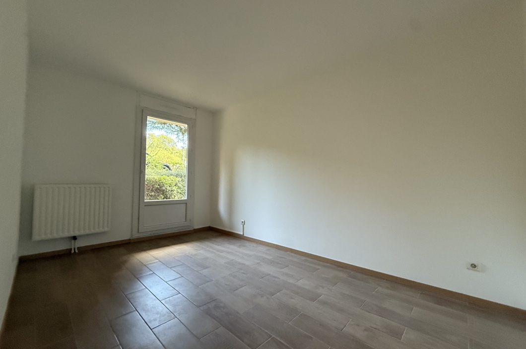 3 Chambres Chambres, 4 Chambres Chambres,1 Salle de bainsSalle de bain,Appartement,Location,479