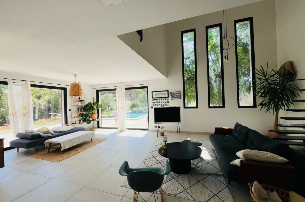 4 Chambres Chambres, 5 Chambres Chambres,1 Salle de bainsSalle de bain,Maison,Vente,487