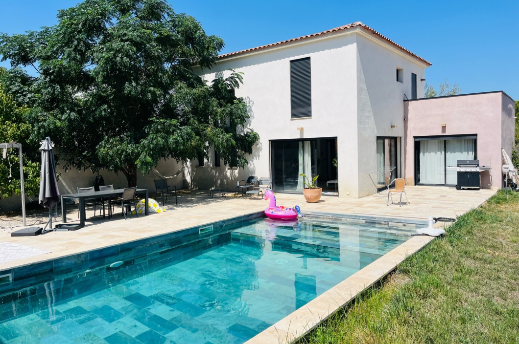 4 Chambres Chambres, 5 Chambres Chambres,1 Salle de bainsSalle de bain,Maison,Vente,487