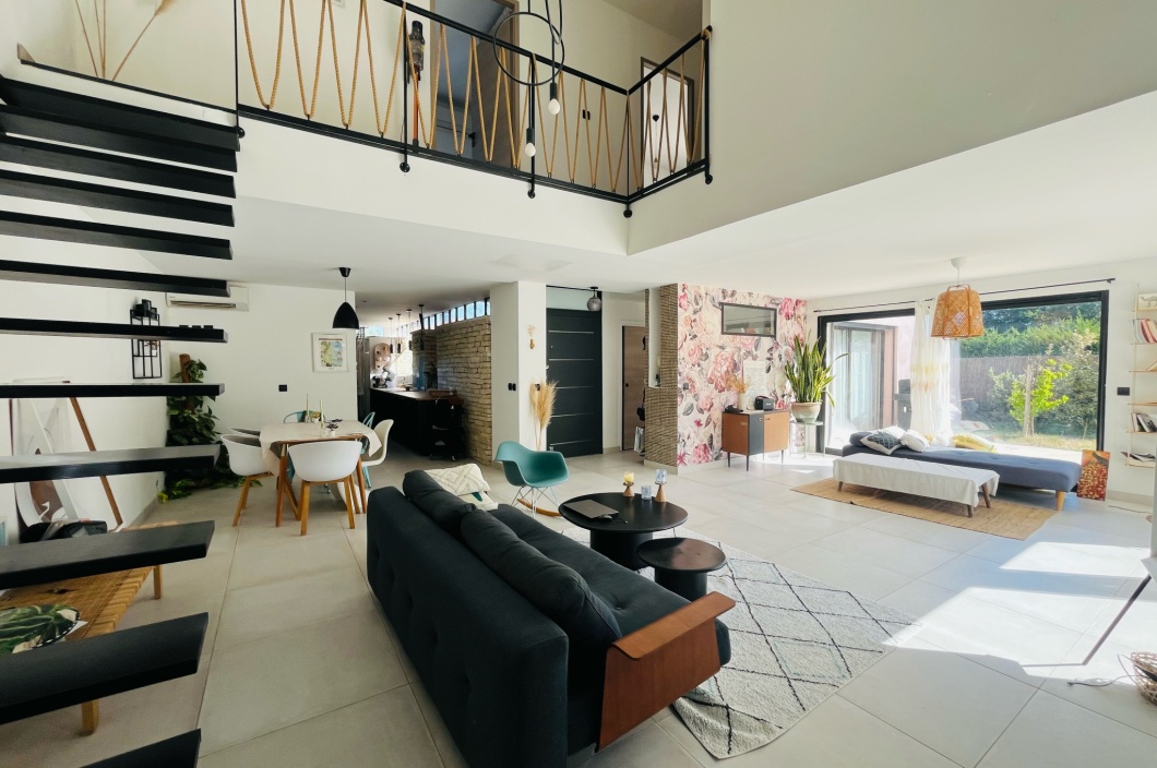 4 Chambres Chambres, 5 Chambres Chambres,1 Salle de bainsSalle de bain,Maison,Vente,487