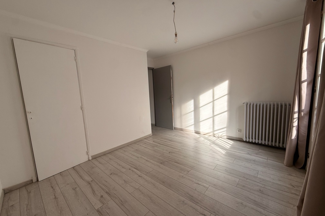 3 Chambres Chambres, 4 Chambres Chambres,Appartement,Location,522