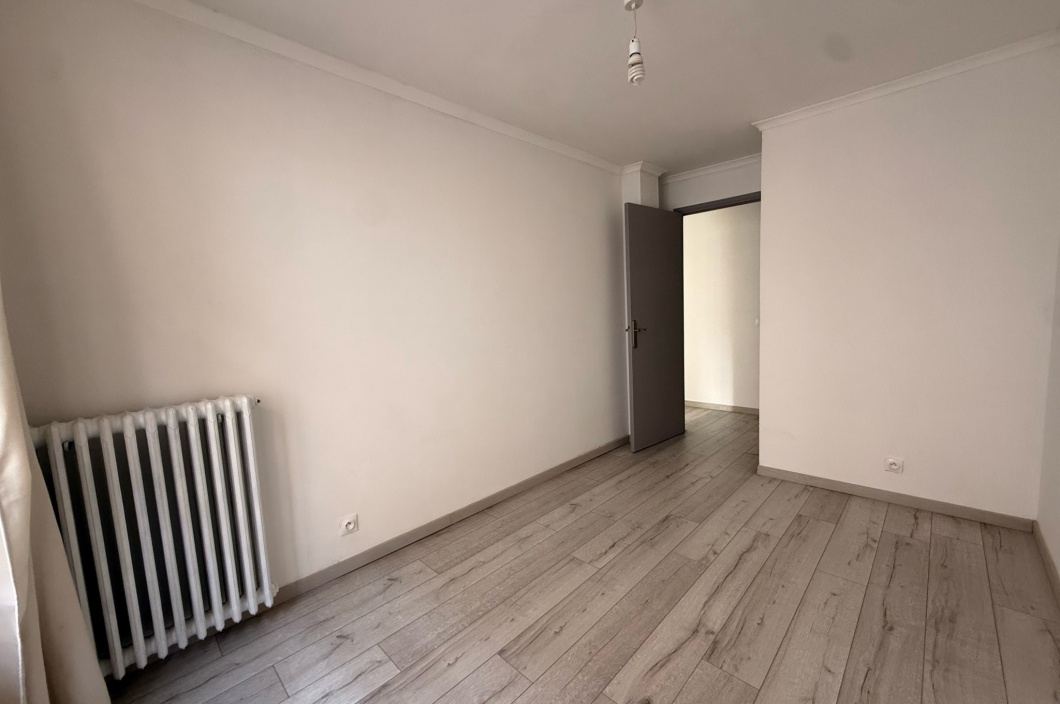 3 Chambres Chambres, 4 Chambres Chambres,Appartement,Location,522