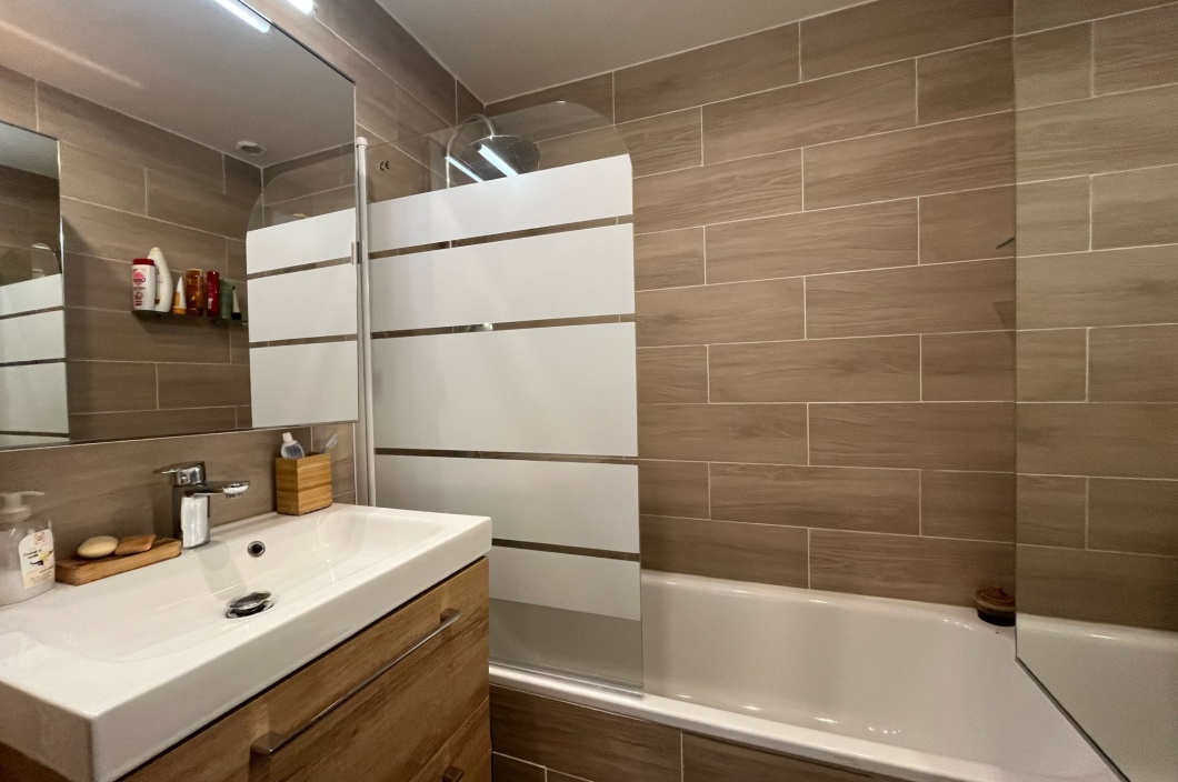 1 Chambre Chambres, 2 Chambres Chambres,1 Salle de bainsSalle de bain,Appartement,Vente,531