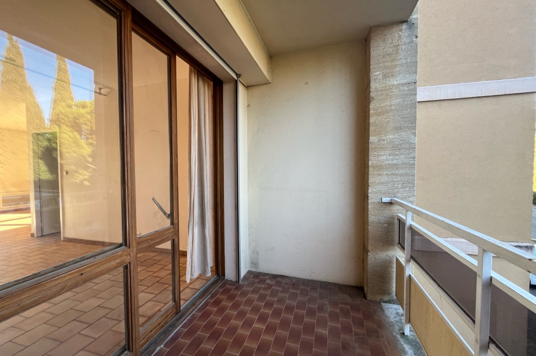 2 Chambres Chambres, 4 Chambres Chambres,1 Salle de bainsSalle de bain,Appartement,Vente,533