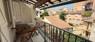 Superbe T2 Duplex Aix en Provence Parc Van Loo Thermes Sextius avec ba