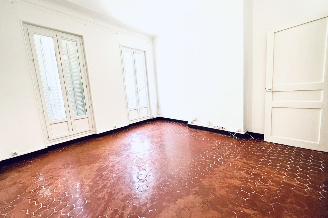 1 Chambre Chambres, 3 Chambres Chambres,1 Salle de bainsSalle de bain,Appartement,Vente,557