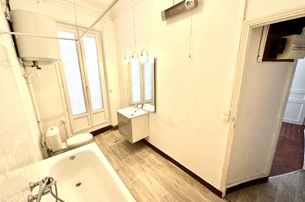 1 Chambre Chambres, 3 Chambres Chambres,1 Salle de bainsSalle de bain,Appartement,Vente,557