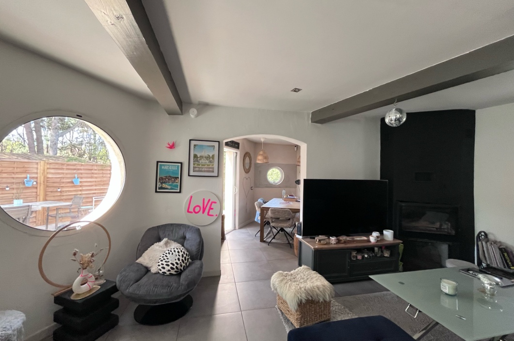 5 Chambres Chambres, 7 Chambres Chambres,1 Salle de bainsSalle de bain,Maison,Vente,561