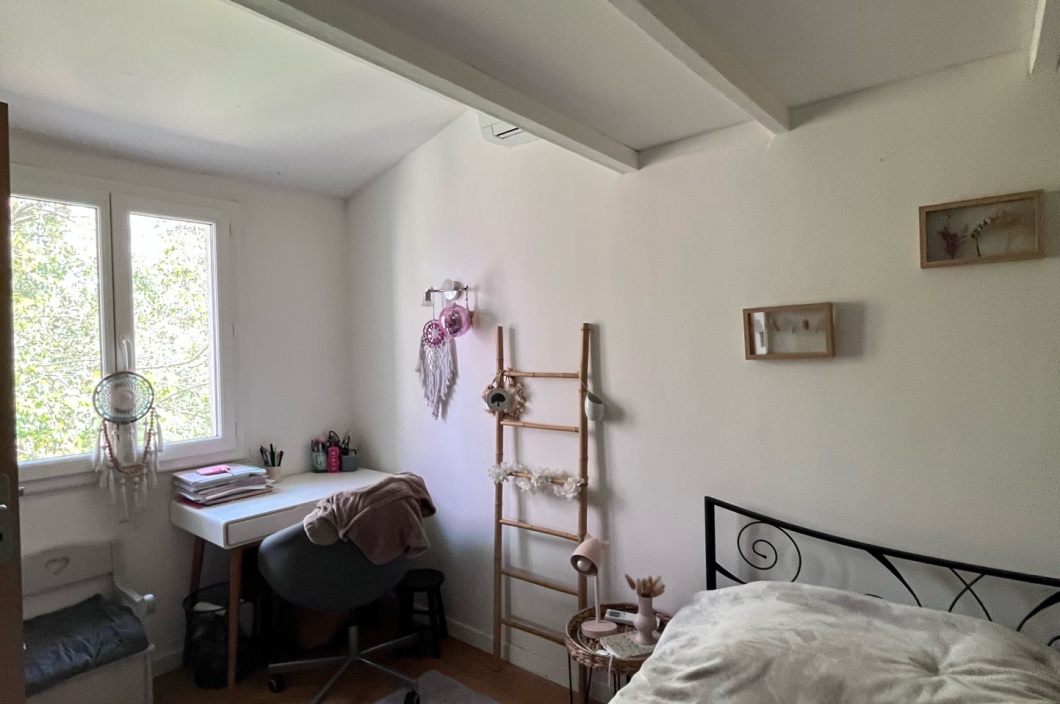 5 Chambres Chambres, 7 Chambres Chambres,1 Salle de bainsSalle de bain,Maison,Vente,561