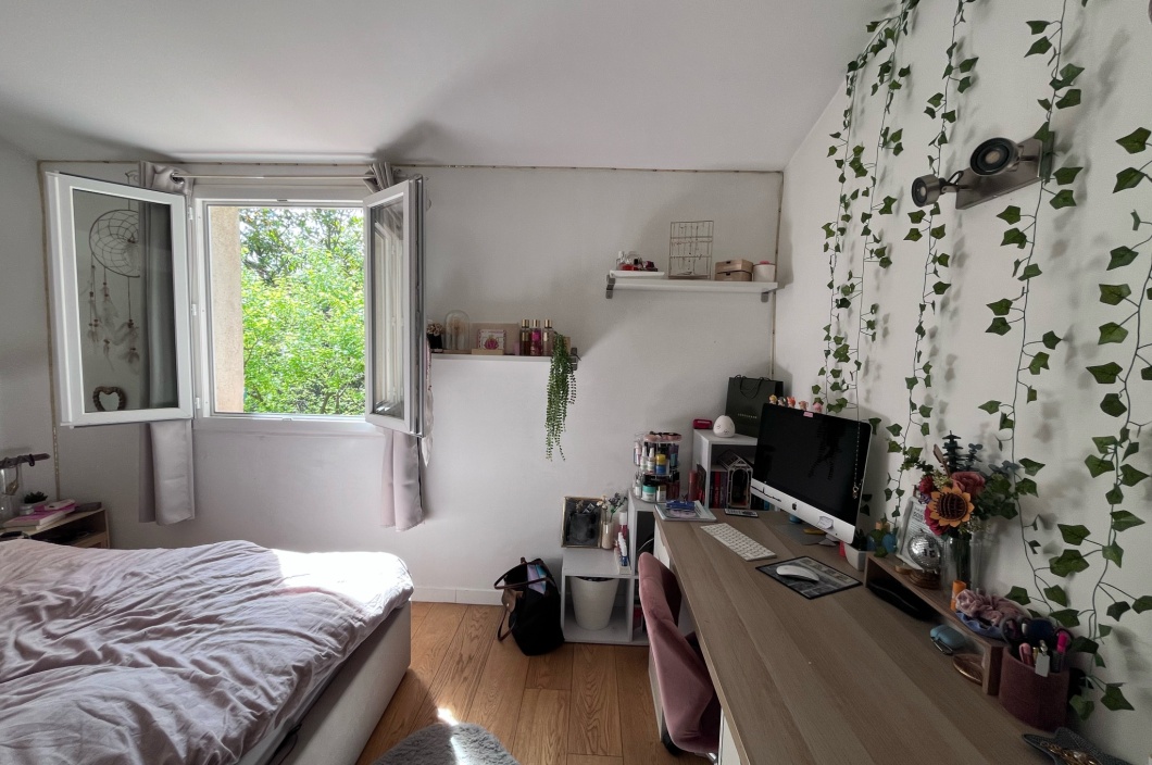 5 Chambres Chambres, 7 Chambres Chambres,1 Salle de bainsSalle de bain,Maison,Vente,561
