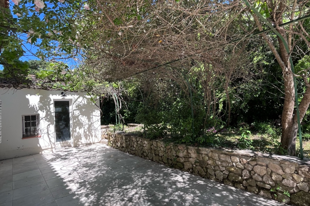 5 Chambres Chambres, 6 Chambres Chambres,1 Salle de bainsSalle de bain,Maison,Vente,564