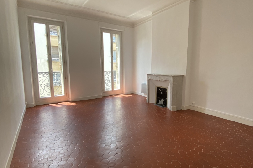 1 Chambre Chambres, 3 Chambres Chambres,1 Salle de bainsSalle de bain,Appartement,Vente,302