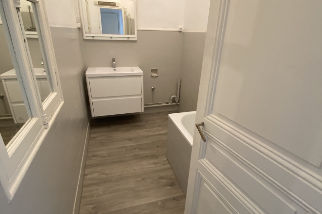 1 Chambre Chambres, 3 Chambres Chambres,1 Salle de bainsSalle de bain,Appartement,Vente,302