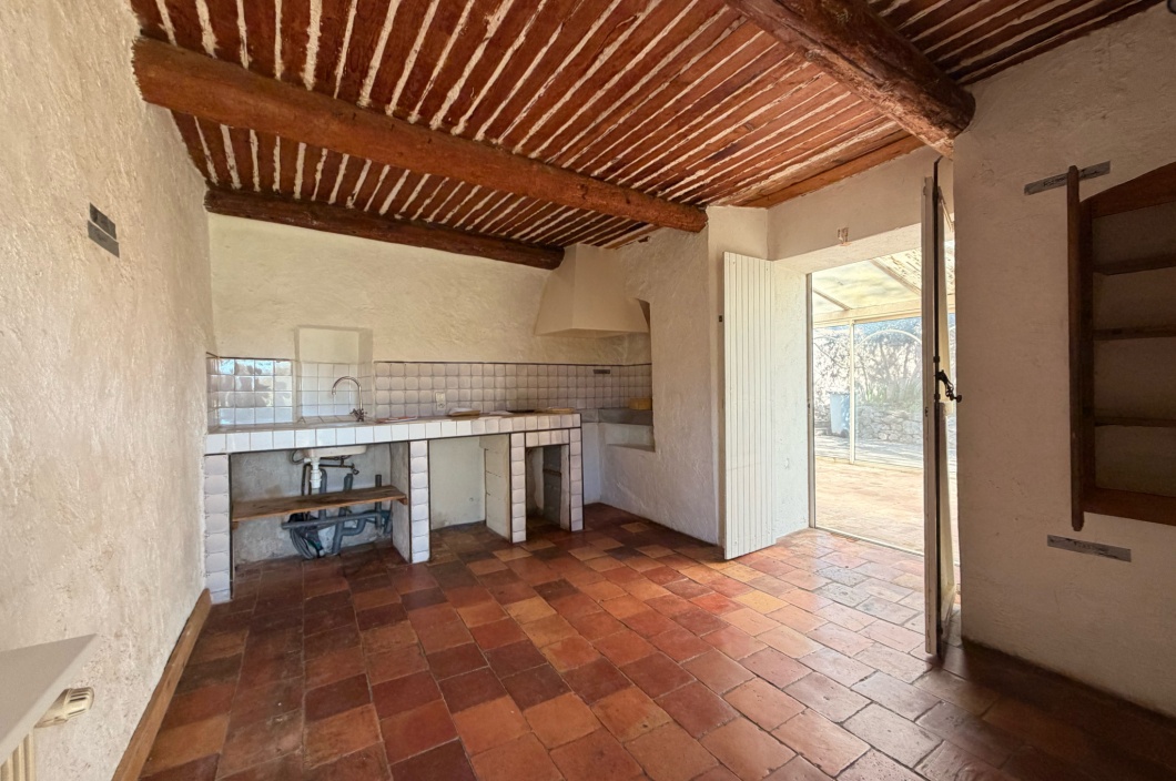5 Chambres Chambres, 6 Chambres Chambres,1 Salle de bainsSalle de bain,Ferme,Vente,571