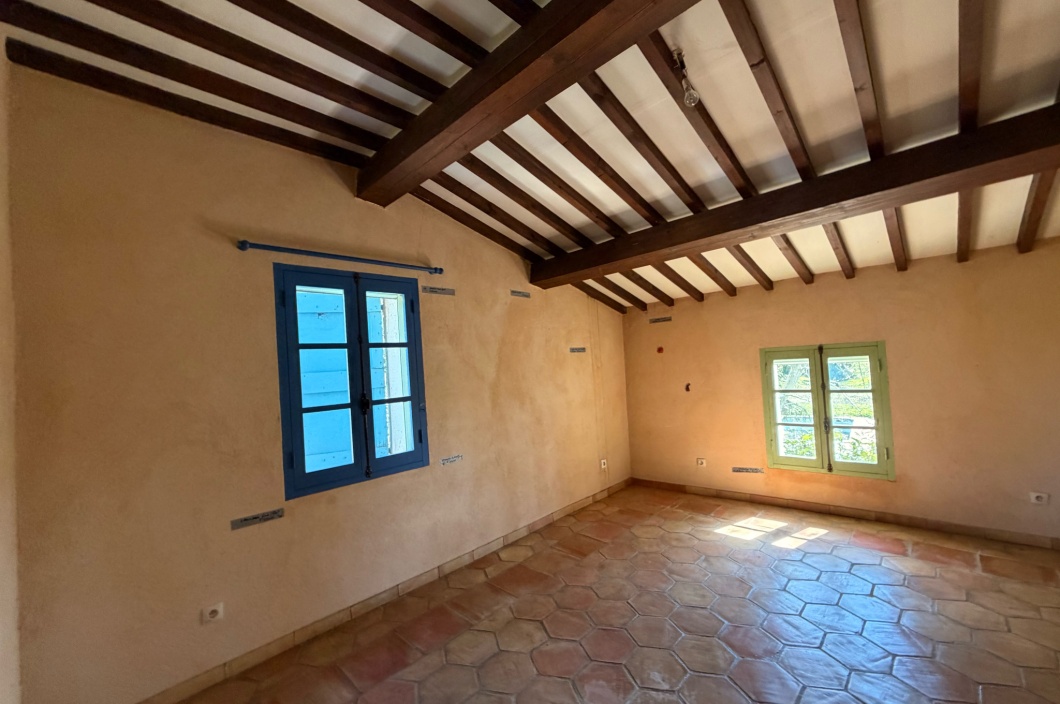 5 Chambres Chambres, 6 Chambres Chambres,1 Salle de bainsSalle de bain,Ferme,Vente,571