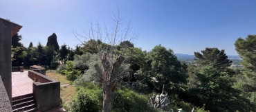 Aix en Provence, maison T7 avec vue exceptionnelle, bassin et d&eacute