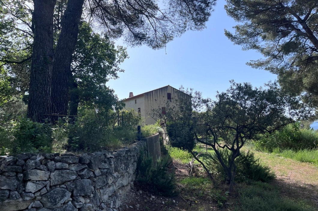5 Chambres Chambres, 7 Chambres Chambres,2 Salle de bainSalle de bain,Maison,Vente,580