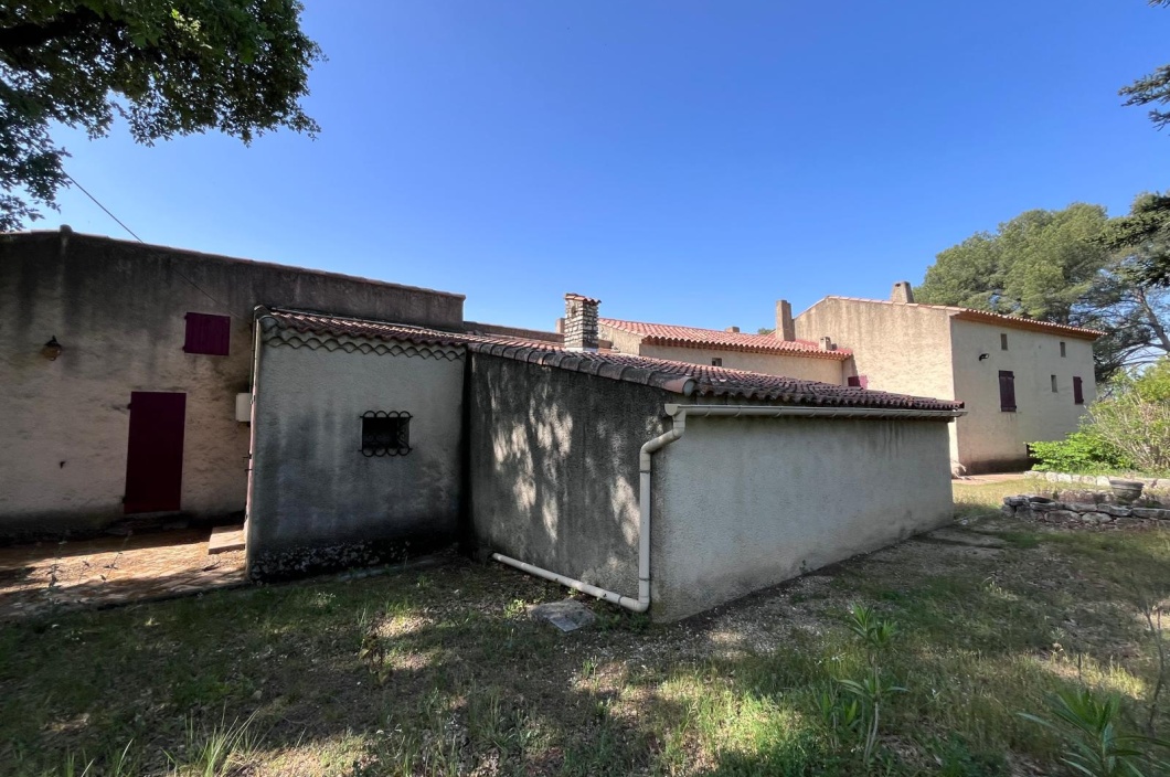 5 Chambres Chambres, 7 Chambres Chambres,2 Salle de bainSalle de bain,Maison,Vente,580