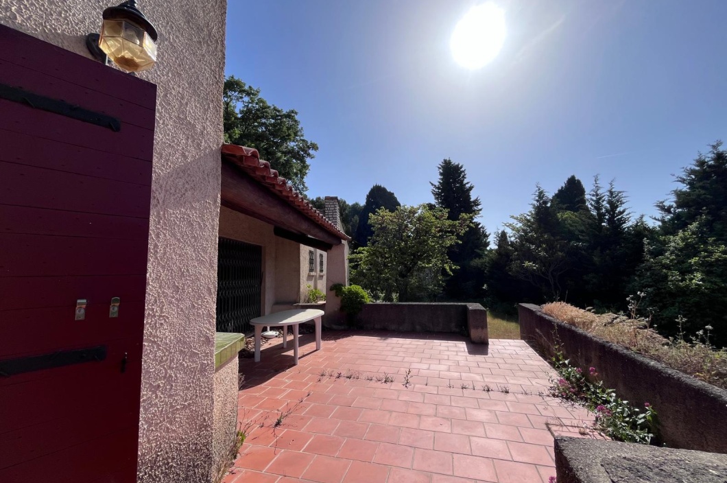 5 Chambres Chambres, 7 Chambres Chambres,2 Salle de bainSalle de bain,Maison,Vente,580