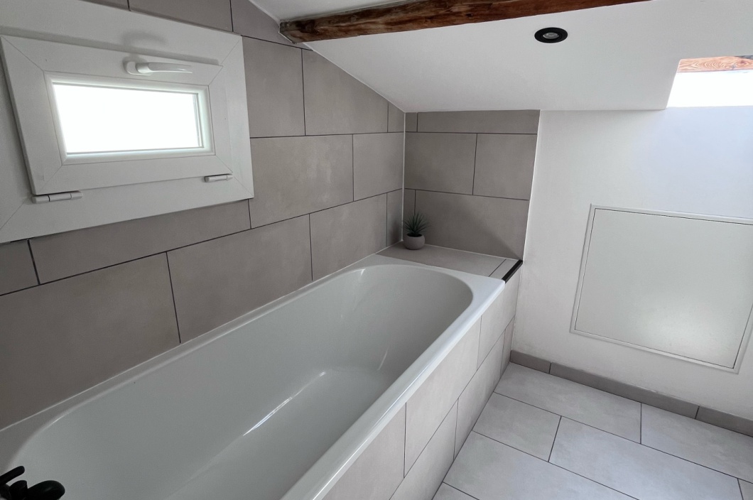 1 Chambre Chambres, 2 Chambres Chambres,1 Salle de bainsSalle de bain,Appartement,Vente,530