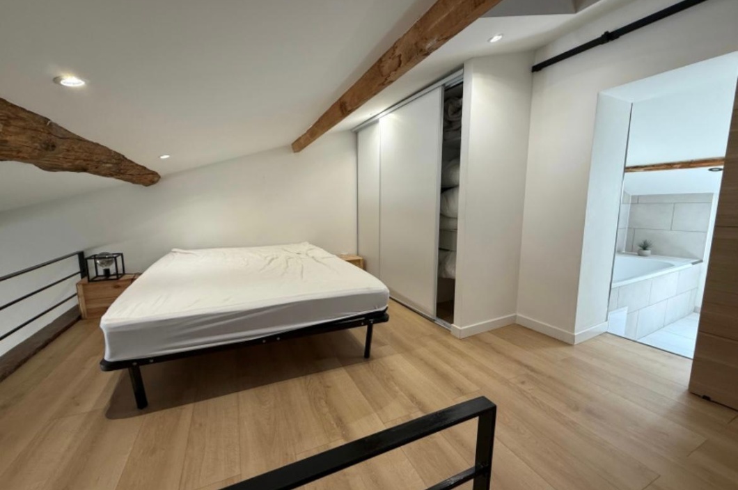 1 Chambre Chambres, 2 Chambres Chambres,1 Salle de bainsSalle de bain,Appartement,Vente,530