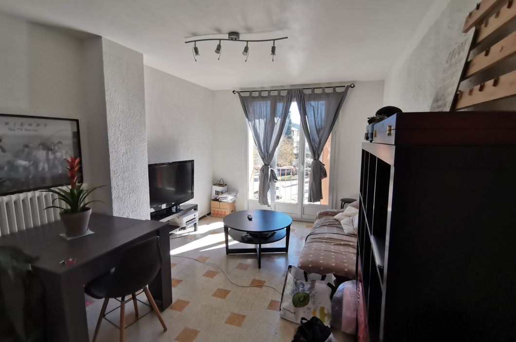 2 Chambres Chambres, 3 Chambres Chambres,Appartement,Location,585
