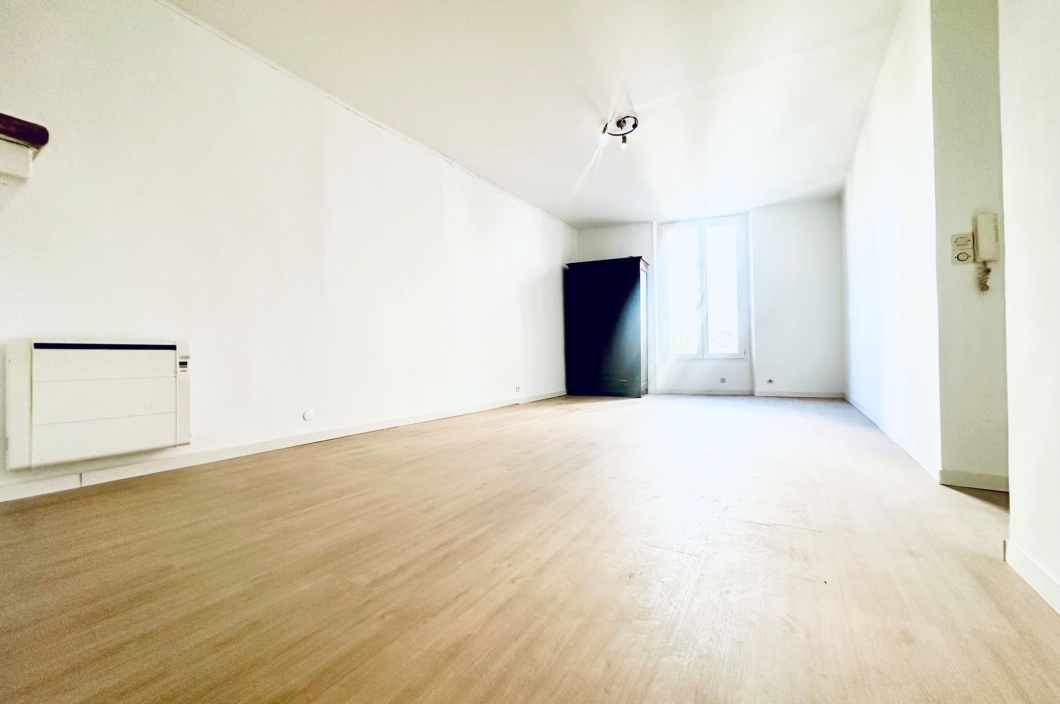 1 Chambre Chambres,Studio,Location,592